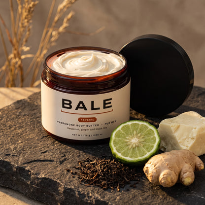 Reverie jar with its notes: bergamot, ginger and black tea
