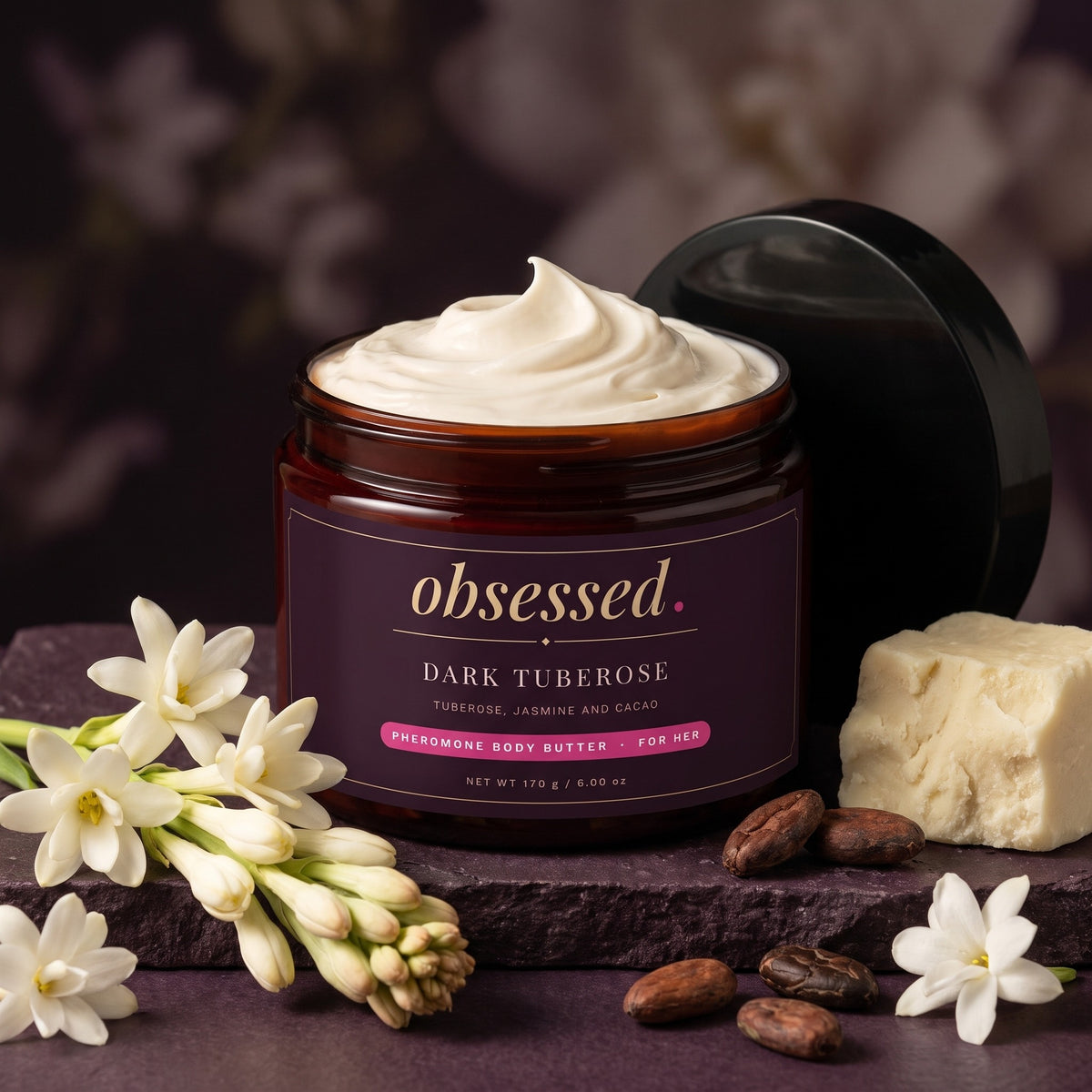 Dark Tuberose jar with its notes: tuberose, jasmine and cacao