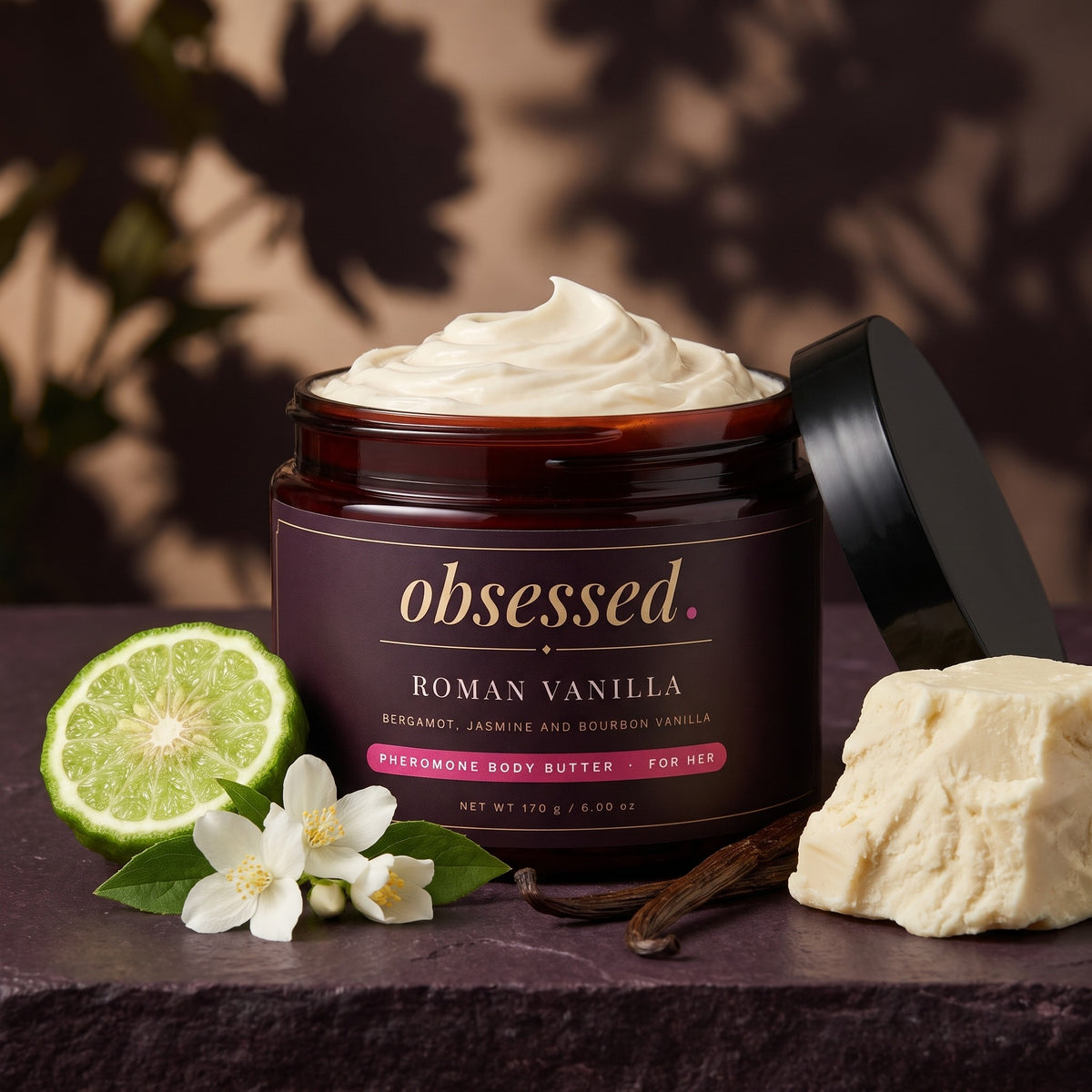 Roman Vanilla jar with its notes: bergamot, jasmine and bourbon vanilla